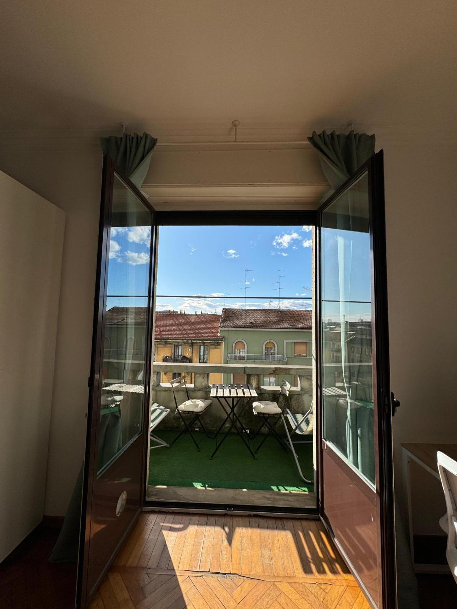 Trilocale Con Due Balconi A Isola Porta Nuova Apartment มิลาน ภายนอก รูปภาพ