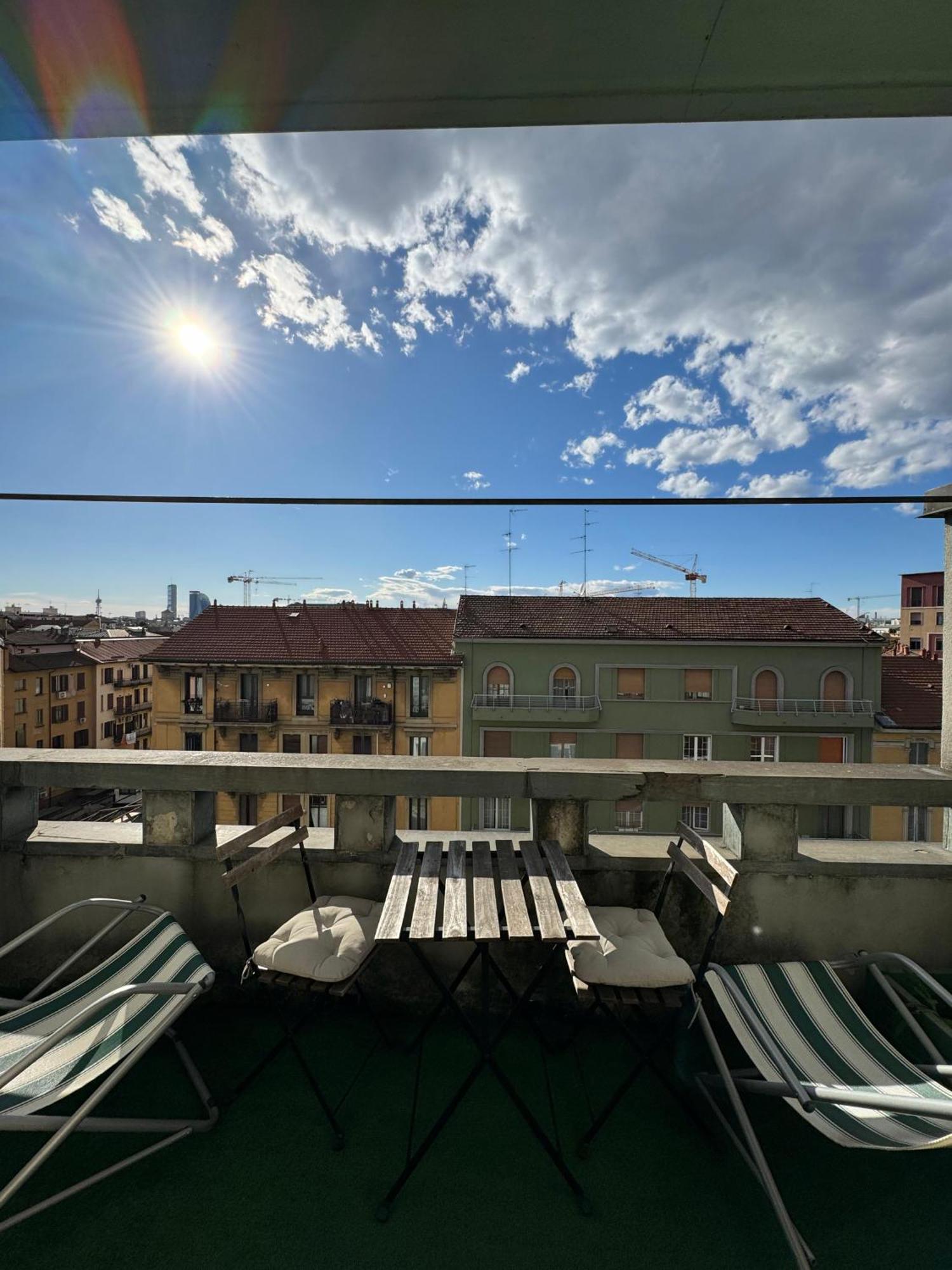 Trilocale Con Due Balconi A Isola Porta Nuova Apartment มิลาน ภายนอก รูปภาพ